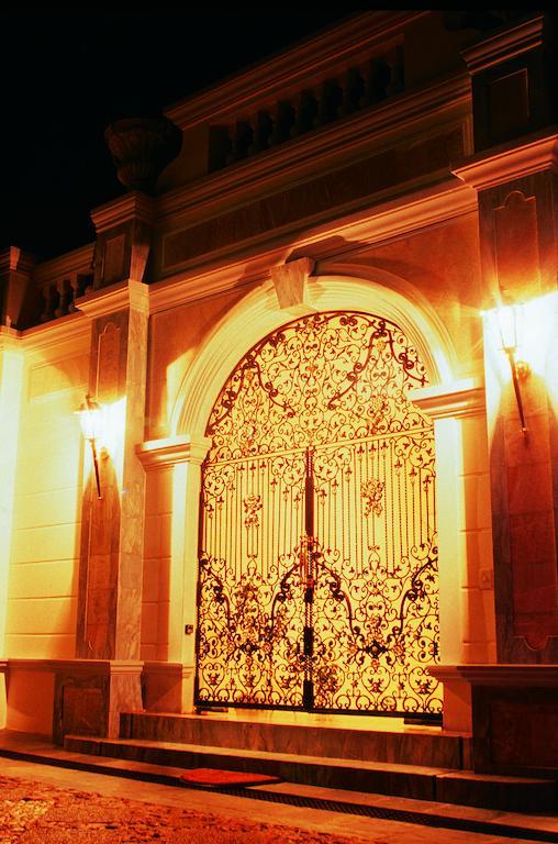 イリュリア ハウス ブティック ホテル&スパ Pretoria-Noord エクステリア 写真